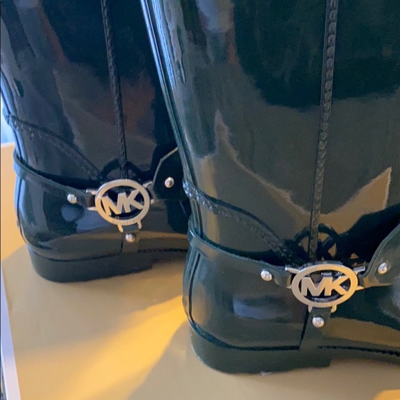 Michael Kors - Tall Harness Rain Boots - Fulton - Picture 2 of 7